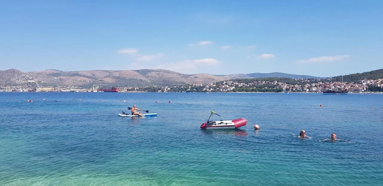 Apartment Villa Anka Okrug Gornji Trogir Croatia
