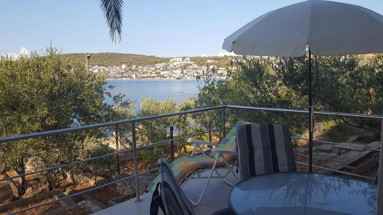 Apartment Villa Anka Okrug Gornji Trogir
